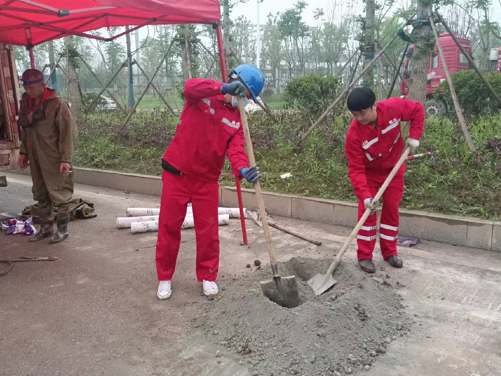 民丰管道疏通哪家好】及时进行市政管道清淤